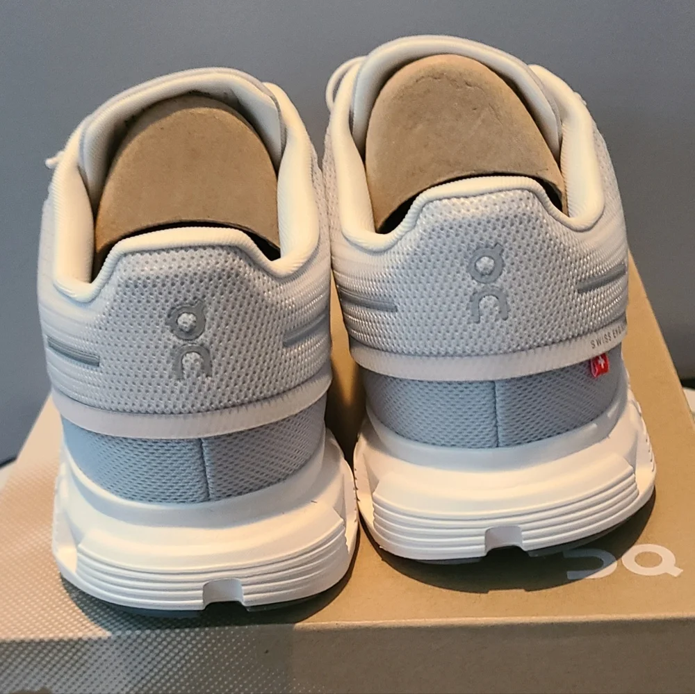 On Cloud  Cloud 6 women's size 10 - Picture 4 of 7